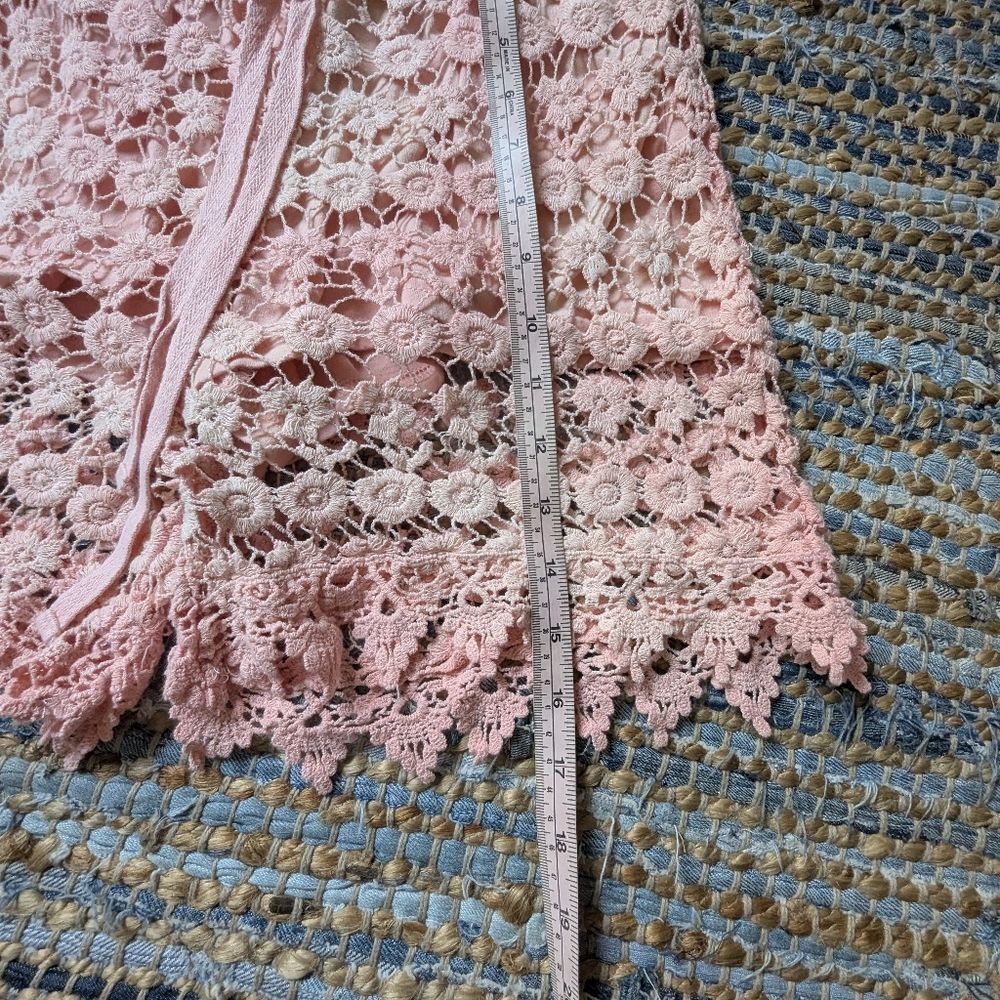 Peachy pink Crochet Lace Shorts M Partially Lined Boho Beachy Summer Casual - Picture 3 of 8